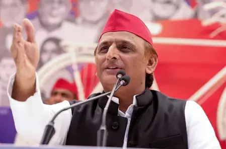 अखिलेश का भाजपा पर निशाना, बोले- जनता सुनने के मूड में नहीं, झूठी बातों का भरोसा अब कोई नहीं कर रहा