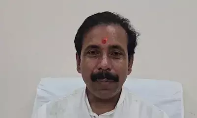 वाराणसी: आरक्षण के मुद्दे पर अनिल राजभर का सपा पर निशाना, बोले- पिछड़े और दलित समाज को नहीं कर पाएंगे गुमराह वाराणसी: आरक्षण के मुद्दे पर अनिल राजभर का सपा पर निशाना, बोले- पिछड़े और दलित समाज को नहीं कर पाएंगे गुमराह