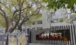 बेल्जियम से आए करोड़ों के संदिग्ध विदेशी फंड पर ED का बड़ा एक्शन: जैसलमेर में दो ठिकानों पर छापेमारी, दस्तावेजों की जांच जारी बेल्जियम से आए करोड़ों के संदिग्ध विदेशी फंड पर ED का बड़ा एक्शन: जैसलमेर में दो ठिकानों पर छापेमारी, दस्तावेजों की जांच जारी