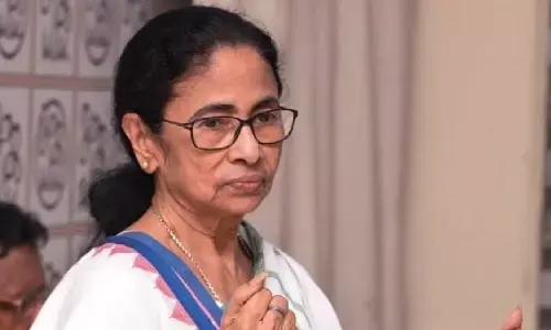 टीएमसी के बैंक खातों का संचालन जारी रहेगा, हाई कोर्ट से ममता बनर्जी को राहत; जानें क्या है पूरा विवाद