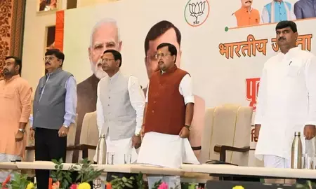 नितिन नवीन का सपा-कांग्रेस पर तीखा हमला: बोले— यूपी को उत्तम प्रदेश बनाने का संकल्प केवल भाजपा ही पूरा करेगी नितिन नवीन का सपा-कांग्रेस पर तीखा हमला: बोले— यूपी को उत्तम प्रदेश बनाने का संकल्प केवल भाजपा ही पूरा करेगी