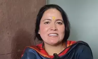 कैलाश विजयवर्गीय ने मुझे गोद में खिलाया, पिता-पुत्री जैसा है रिश्ता: भाजपा पार्षद संध्या यादव कैलाश विजयवर्गीय ने मुझे गोद में खिलाया, पिता-पुत्री जैसा है रिश्ता: भाजपा पार्षद संध्या यादव