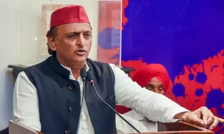 अखिलेश का दावा, एसआईआर पर चुनाव आयोग में ही मतभेद, बताया- लोकतंत्र के लिए घातक अखिलेश का दावा, एसआईआर पर चुनाव आयोग में ही मतभेद, बताया- लोकतंत्र के लिए घातक