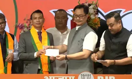 मेघालय में सियासी उलटफेर : यूडीपी के 8 विधायक भाजपा में शामिल, एनपीपी के बाद दूसरी सबसे बड़ी पार्टी बनी मेघालय में सियासी उलटफेर : यूडीपी के 8 विधायक भाजपा में शामिल, एनपीपी के बाद दूसरी सबसे बड़ी पार्टी बनी