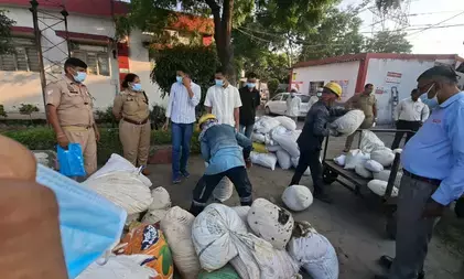 ऑपरेशन दहन: गौतमबुद्धनगर में 12.43 करोड़ रुपए के नशीले पदार्थों का विनिष्टीकरण, 224 मुकदमों से जुड़ा था माल ऑपरेशन दहन: गौतमबुद्धनगर में 12.43 करोड़ रुपए के नशीले पदार्थों का विनिष्टीकरण, 224 मुकदमों से जुड़ा था माल