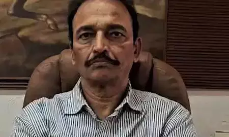 चुनाव आयोग के दो आयुक्तों ने लिखित में दर्ज कराई असहमति, पूरा रिकॉर्ड सामने आए : भाई जगताप चुनाव आयोग के दो आयुक्तों ने लिखित में दर्ज कराई असहमति, पूरा रिकॉर्ड सामने आए : भाई जगताप