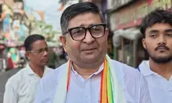 नंदीग्राम में टीएमसी उम्मीदवार एहतेशामुल हक का अभियान शुरू, ममता बनर्जी पर ही साधा निशाना नंदीग्राम में टीएमसी उम्मीदवार एहतेशामुल हक का अभियान शुरू, ममता बनर्जी पर ही साधा निशाना