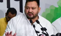 जमुई पीड़िता की पहचान उजागर करने पर बवाल, तेजस्वी ने सीएम के खिलाफ कार्रवाई की मांग की जमुई पीड़िता की पहचान उजागर करने पर बवाल, तेजस्वी ने सीएम के खिलाफ कार्रवाई की मांग की