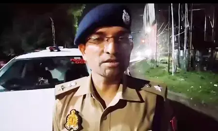 लखनऊ के पीजीआई क्षेत्र में खूनी संघर्ष: सभाखेड़ा में मारपीट के बाद युवक की मौत, पुलिस ने 4 आरोपियों को हिरासत में लिया लखनऊ के पीजीआई क्षेत्र में खूनी संघर्ष: सभाखेड़ा में मारपीट के बाद युवक की मौत, पुलिस ने 4 आरोपियों को हिरासत में लिया