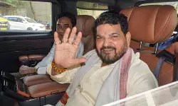 बृजभूषण शरण सिंह को यौन उत्पीड़न मामले में बरी किए जाने को चुनौती देने वाली याचिका पर सुनवाई टली बृजभूषण शरण सिंह को यौन उत्पीड़न मामले में बरी किए जाने को चुनौती देने वाली याचिका पर सुनवाई टली