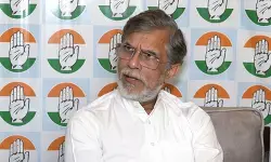 चुनाव आयोग पर कांग्रेस का निशाना, पवन खेड़ा बोले- प्रेस नोट नाकाफी और विलंबित चुनाव आयोग पर कांग्रेस का निशाना, पवन खेड़ा बोले- प्रेस नोट नाकाफी और विलंबित