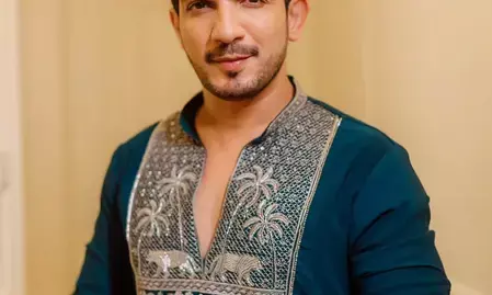 अर्जुन बिजलानी : पार्टी-इवेंट्स से क्यों रखते हैं दूरी, किया खुलासा अर्जुन बिजलानी : पार्टी-इवेंट्स से क्यों रखते हैं दूरी, किया खुलासा
