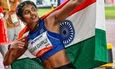 एंसी सोजन: ऑटो ड्राइवर पिता ने सुने समाज के ताने, तंगहाली इतनी कि बेटी को नंगे पैर करनी पड़ी ट्रेनिंग एंसी सोजन: ऑटो ड्राइवर पिता ने सुने समाज के ताने, तंगहाली इतनी कि बेटी को नंगे पैर करनी पड़ी ट्रेनिंग