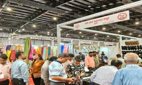 इंटरनेशनल ट्रेड शो नोएडा में दिखा यूपी की 75 जिलों की महिलाओं का हुनर, गांव से ग्लोबल बाजार तक पहुंचीं उद्यमी