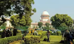 सुप्रीम कोर्ट में नई याचिका में ईसीआई के कामकाज पर उठे सवाल, सामूहिक निर्णय लेने की प्रक्रिया को लागू करने की मांग