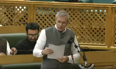 जम्मू-कश्मीर विधानसभा में राज्य का दर्जा बहाल करने का प्रस्ताव पारित, भाजपा विधायकों ने सदन से किया वॉकआउट