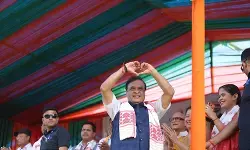असम के मुख्यमंत्री ने बिना पैसे के नौकरियों को लेकर कांग्रेस पर सवाल उठाए असम के मुख्यमंत्री ने बिना पैसे के नौकरियों को लेकर कांग्रेस पर सवाल उठाए