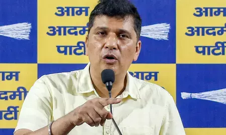 प्रवेश साहिब सिंह के खिलाफ एफआईआर की मांग को लेकर पुलिस कमिश्नर ऑफिस जाएंगे सौरभ भारद्वाज
