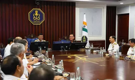 नौसेना कमांडर्स कांफ्रेंस में टेक्नोलॉजी पर फोकस, नौसेना प्रमुख संग आर्मी चीफ और सीडीएस रहे मौजूद नौसेना कमांडर्स कांफ्रेंस में टेक्नोलॉजी पर फोकस, नौसेना प्रमुख संग आर्मी चीफ और सीडीएस रहे मौजूद
