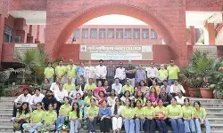 छात्रों से बोले केंद्रीय शिक्षा मंत्री प्रह्लाद जोशी- स्वच्छ भारत की भी जिम्मेदारी हमारी
