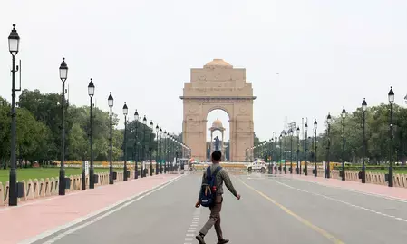 दिल्ली में मौसम शुष्क और सुहावना, रातों में बढ़ेगी ठंडक, एक्यूआई मध्यम श्रेणी में दर्ज