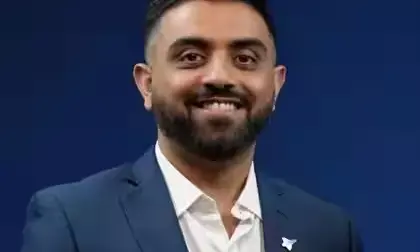 प्रधानमंत्री मोदी ने पायलट स्मित मच्छार से की खास बातचीत: कैप्टन ने साझा किए उड़ान और आपातकालीन अभियानों के अनुभव प्रधानमंत्री मोदी ने पायलट स्मित मच्छार से की खास बातचीत: कैप्टन ने साझा किए उड़ान और आपातकालीन अभियानों के अनुभव