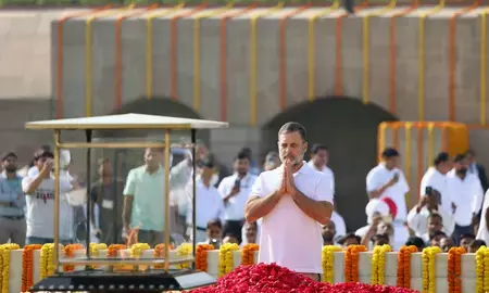 गांधी जयंती पर राहुल गांधी ने दी श्रद्धांजलि: कहा- सत्य, अहिंसा और निर्भयता, यही बापू की सबसे बड़ी विरासत