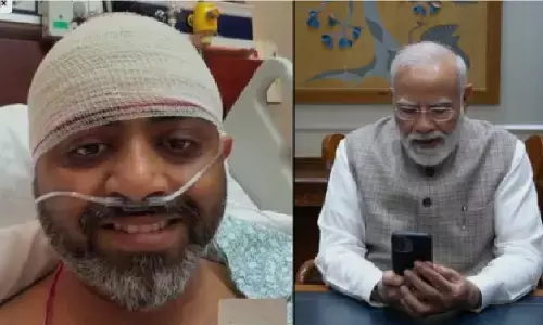 हमले के दौरान हनुमान चालीसा पढ़ता रहा, उसी से मिली हिम्मत: फ्लाईदुबई पायलट स्मित मच्छार ने पीएम मोदी को बताया अनुभव हमले के दौरान हनुमान चालीसा पढ़ता रहा, उसी से मिली हिम्मत: फ्लाईदुबई पायलट स्मित मच्छार ने पीएम मोदी को बताया अनुभव