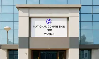 NCW की केंद्र सरकार से 37 बड़ी सिफारिशें: निजी क्षेत्र में भी महिलाओं को मिले चाइल्ड केयर लीव, कार्यस्थल सुरक्षा पर भी जोर NCW की केंद्र सरकार से 37 बड़ी सिफारिशें: निजी क्षेत्र में भी महिलाओं को मिले चाइल्ड केयर लीव, कार्यस्थल सुरक्षा पर भी जोर