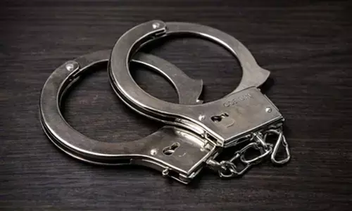 बंगाल: भारत-नेपाल सीमा पर एसएसबी ने सोना-चांदी जब्त की, चार गिरफ्तार