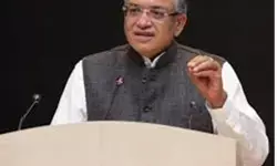 एसआईआर पर विवाद बढ़ा तो चुनाव आयोग ने बदल दी अपनी रणनीति एसआईआर पर विवाद बढ़ा तो चुनाव आयोग ने बदल दी अपनी रणनीति