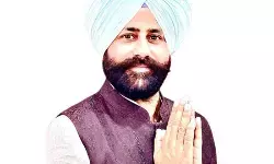 आप विधायक सुखवीर सिंह मैसरखाना पर बड़ा एक्शन, पार्टी की प्राथमिक सदस्यता निलंबित आप विधायक सुखवीर सिंह मैसरखाना पर बड़ा एक्शन, पार्टी की प्राथमिक सदस्यता निलंबित