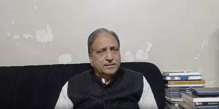 उद्धव-राज ठाकरे का साथ अच्छी बात, लेकिन ज्यादा समय तक नहीं टिकेगा गठबंधन : नसीम सिद्दीकी उद्धव-राज ठाकरे का साथ अच्छी बात, लेकिन ज्यादा समय तक नहीं टिकेगा गठबंधन : नसीम सिद्दीकी