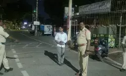 आंध्र प्रदेश के अनंतपुर जिले के एक गांव में रात के समय घरों पर पत्थर गिरने से दहशत का माहौल
