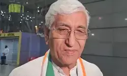 राहुल गांधी के विजन से घबराई हुई है भाजपा, लोगों को गुमराह करने की कोशिश कर रही केंद्र सरकार : कांग्रेस राहुल गांधी के विजन से घबराई हुई है भाजपा, लोगों को गुमराह करने की कोशिश कर रही केंद्र सरकार : कांग्रेस