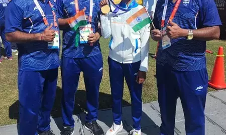 तीरंदाजी में गोल्ड जीतने वाली कीर्ति शर्मा के कहा- मेरे पिता को मेरी सफलता का श्रेय जाता है तीरंदाजी में गोल्ड जीतने वाली कीर्ति शर्मा के कहा- मेरे पिता को मेरी सफलता का श्रेय जाता है
