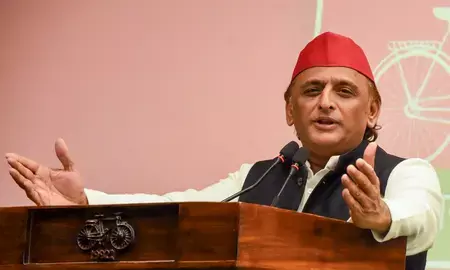 अखिलेश का बड़ा फैसला : गोरखपुर सपा के जिला-महानगर अध्यक्ष बर्खास्त, फ्रंटल संगठनों की कार्यकारिणी भी भंग अखिलेश का बड़ा फैसला : गोरखपुर सपा के जिला-महानगर अध्यक्ष बर्खास्त, फ्रंटल संगठनों की कार्यकारिणी भी भंग