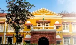 नई वोटर लिस्ट बनने तक पुरानी सूची को नजरअंदाज नहीं किया जा सकता : बॉम्बे हाईकोर्ट की गोवा बेंच नई वोटर लिस्ट बनने तक पुरानी सूची को नजरअंदाज नहीं किया जा सकता : बॉम्बे हाईकोर्ट की गोवा बेंच