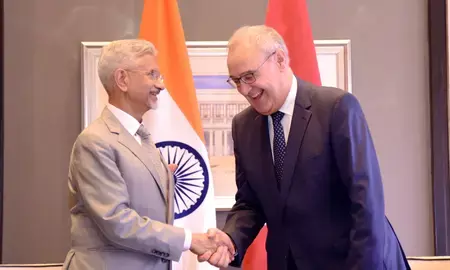 भारत-स्विट्जरलैंड : विदेश मंत्री जयशंकर ने स्विस राष्ट्रपति से मुलाकात की भारत-स्विट्जरलैंड : विदेश मंत्री जयशंकर ने स्विस राष्ट्रपति से मुलाकात की