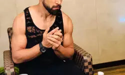 खतरों के खिलाड़ी 15 में ट्रॉफी से चूके ऋत्विक धनजानी खतरों के खिलाड़ी 15 में ट्रॉफी से चूके ऋत्विक धनजानी
