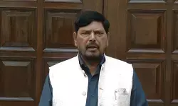 एसआईआर पर राजनीति कर रहे राहुल गांधी, 13 करोड़ वोट क्यों कटे? रामदास आठवले ने बताया पूरा हिसाब