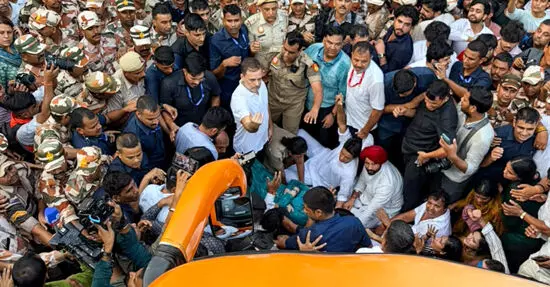मोदी अब कभी नहीं पूछेंगे कौन राहुल मोदी अब कभी नहीं पूछेंगे कौन राहुल