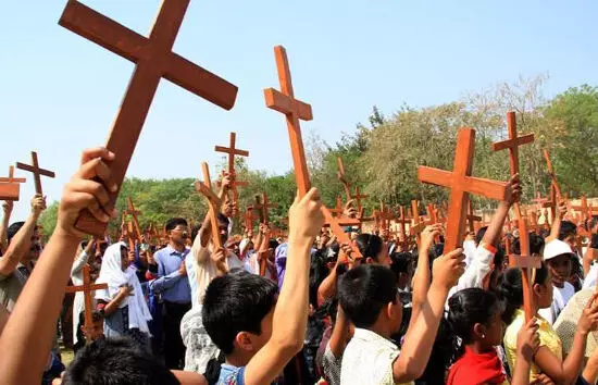 भारत में ईसाई संगठन अपने खिलाफ बढ़ती हिंसा को लेकर चिंतित भारत में ईसाई संगठन अपने खिलाफ बढ़ती हिंसा को लेकर चिंतित