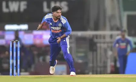 कुलदीप यादव विकेटों के शतक से सिर्फ इतने शिकार दूर कुलदीप यादव विकेटों के शतक से सिर्फ इतने शिकार दूर