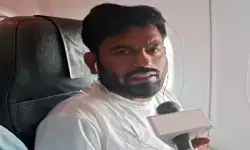 दिपके रिहा होकर घर रवाना: दादी के अंतिम संस्कार में नहीं हो सके शामिल; परिवार ने दिल्ली पुलिस पर लगाए आरोप दिपके रिहा होकर घर रवाना: दादी के अंतिम संस्कार में नहीं हो सके शामिल; परिवार ने दिल्ली पुलिस पर लगाए आरोप