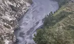 नेपाल में विनाशकारी बाढ़, अलर्ट जारी नेपाल में विनाशकारी बाढ़, अलर्ट जारी