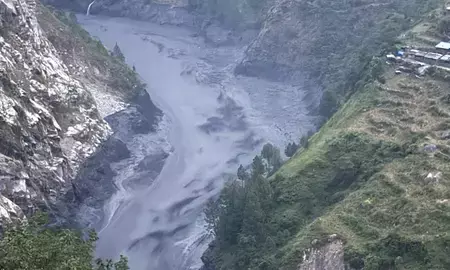 नेपाल : गोरखा जिले में बूढ़ी गंडकी नदी में भीषण बाढ़ नेपाल : गोरखा जिले में बूढ़ी गंडकी नदी में भीषण बाढ़