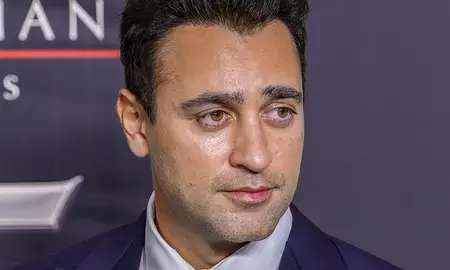 इमरान खान समेत 400 से ज्यादा लोगों के खिलाफ एफआईआर, मुंबई में प्रदर्शन के दौरान पुलिस ने लिया था हिरासत में इमरान खान समेत 400 से ज्यादा लोगों के खिलाफ एफआईआर, मुंबई में प्रदर्शन के दौरान पुलिस ने लिया था हिरासत में