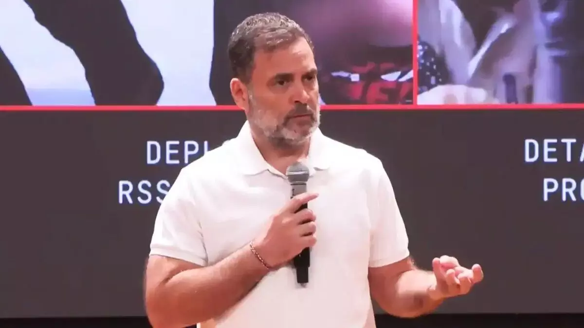 ज्ञानेश कुमार को बचा रही सरकार: दिल्ली चलो कार्यक्रम में राहुल का केंद्र पर हमला, कहा- याचिका करेंगे दाखिल ज्ञानेश कुमार को बचा रही सरकार: दिल्ली चलो कार्यक्रम में राहुल का केंद्र पर हमला, कहा- याचिका करेंगे दाखिल