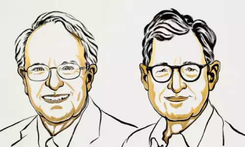 रॉबर्ट ई. हॉल और माइकल वुडफोर्ड को मिला अर्थशास्त्र का नोबेल, जानें किस शोध के लिए हुआ चयन रॉबर्ट ई. हॉल और माइकल वुडफोर्ड को मिला अर्थशास्त्र का नोबेल, जानें किस शोध के लिए हुआ चयन
